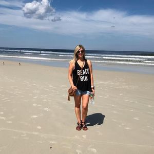 Meet your Posher, Candice